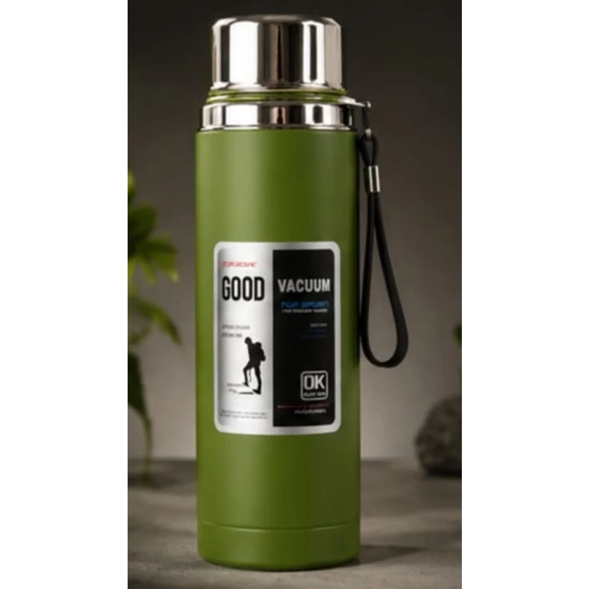 "Double-wall vacuum insulated stainless steel thermos bottle for hot and cold drinks."
