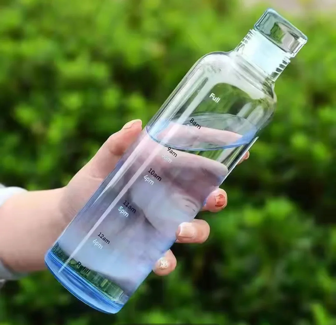 Stylish transparent water bottle